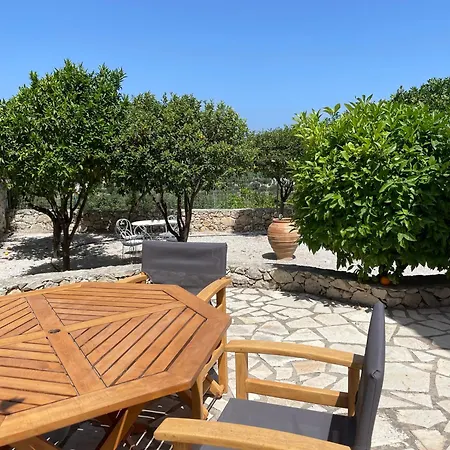 Apartment Dans Avec Piscine Privee, Calme, Proche Des Plages, Vues Et Montagnes